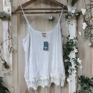 Lucky Brand White Camisole with Lace Hem RomanticTop Size Large